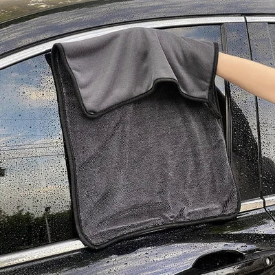 Ultra-absorpční čisticí utěrka na auto