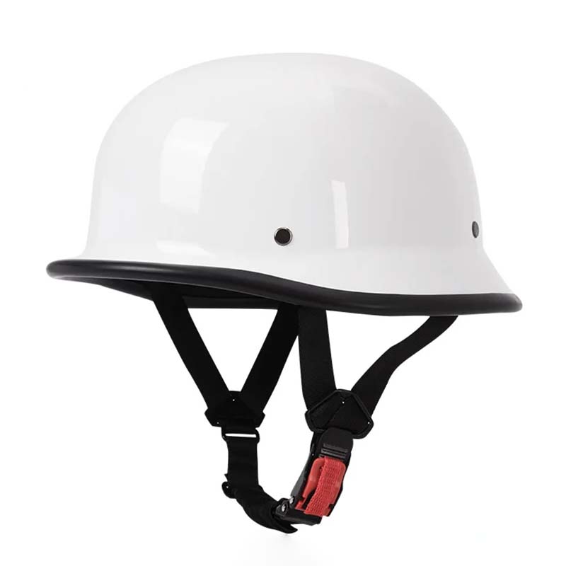 Casco de Moto Estilo Militar – Sobriedad y Seguridad