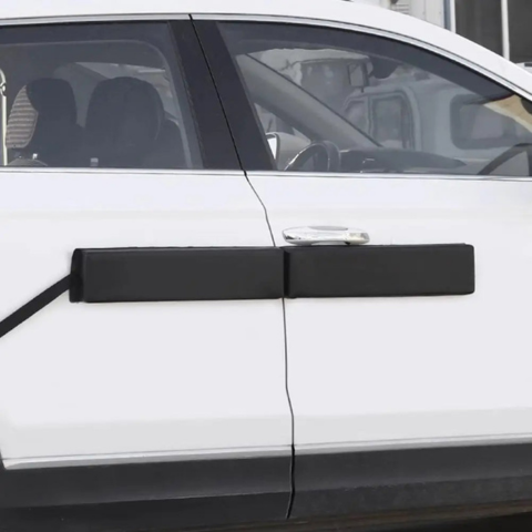 Schokbestendige Bescherming Voor Autodeuren — Krassen- En Schokbestendig 